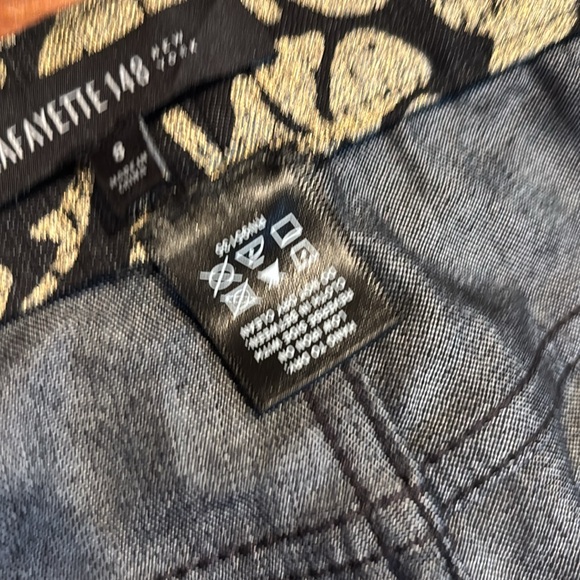 Lafayette 148 pants/jeans, size 8 (see measurements) - Picture 3 of 5